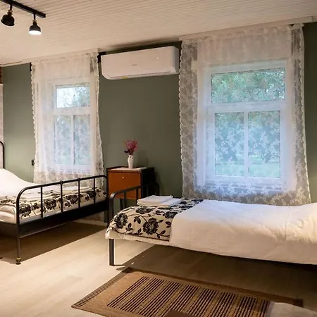 Vana-soeoedi Puhkemaja Semesterbostad