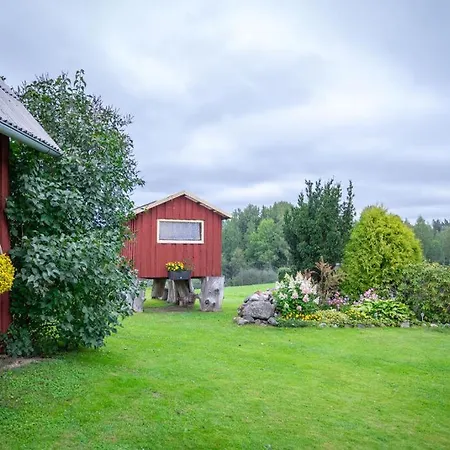 Holiday home Vana-soeoedi Puhkemaja Urvaste (Voru)